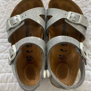 Birkenstock sandals - girls silver sandals